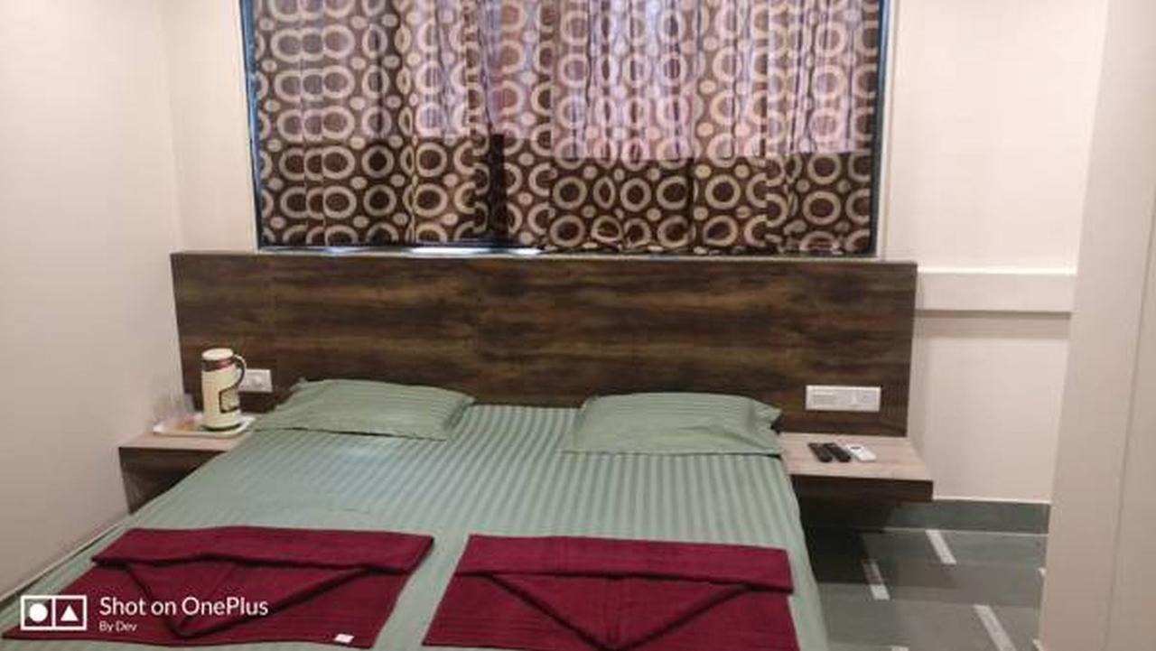 Mauli Niwas Villa Matheran Kültér fotó